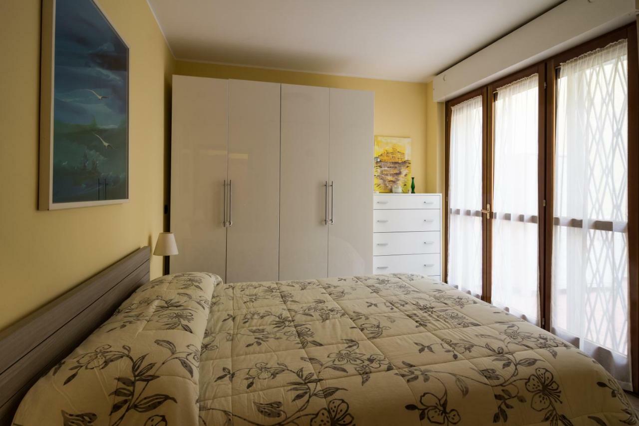 Cozy Penthouse San Donato Milanese Exterior foto